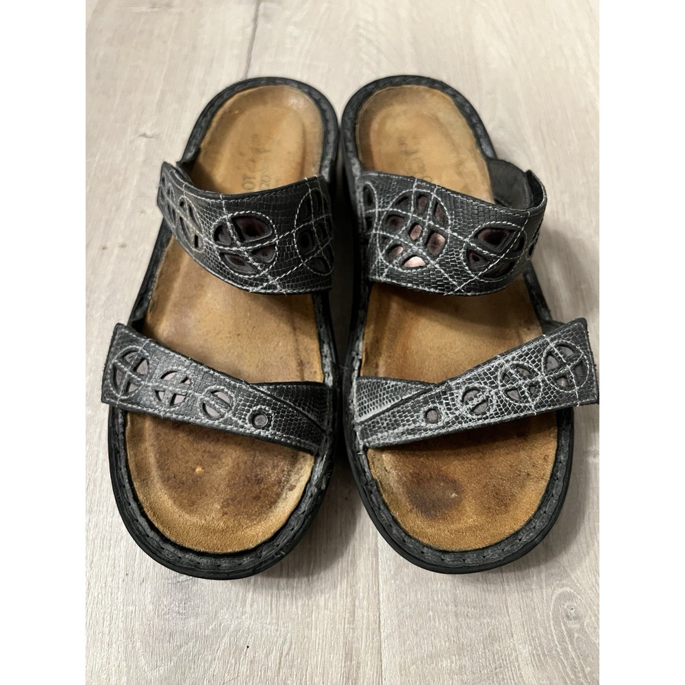 Naot Sandals Women's 8 EUR 38 Silver Leather Double Strap Cork Footbed Slip On